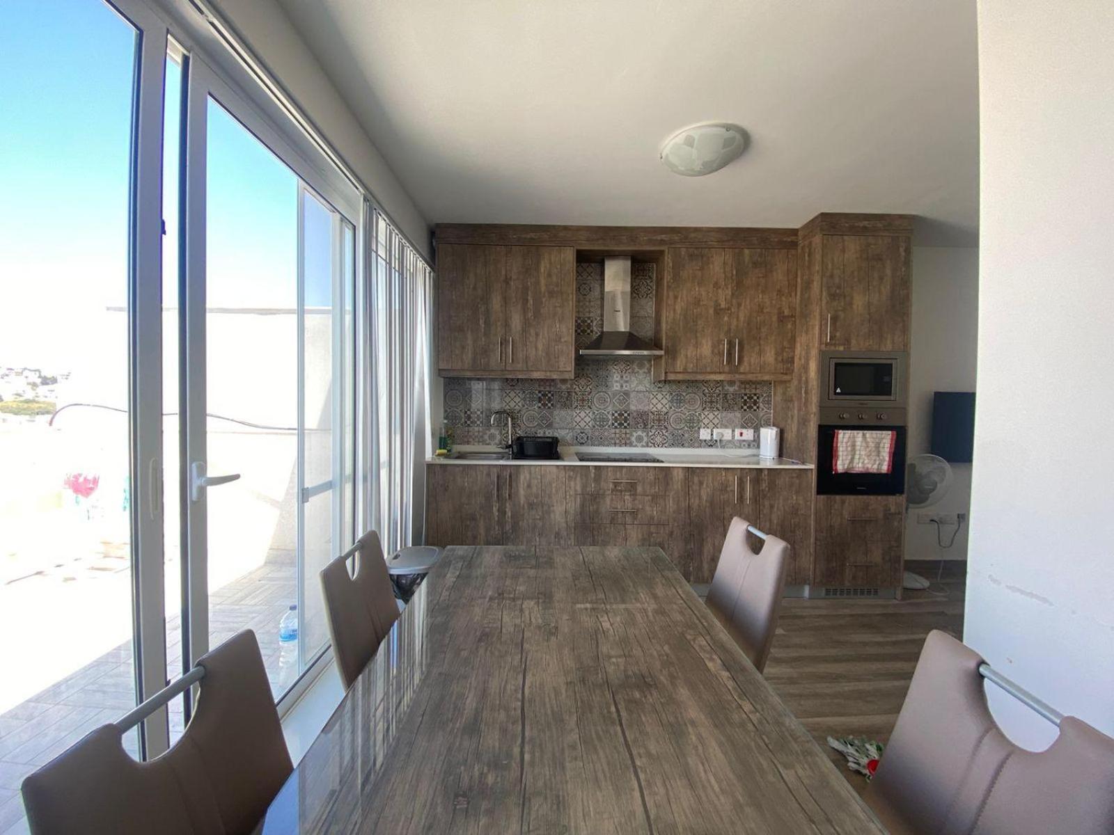 Bright And Convenient Penthouse In Malta Msida